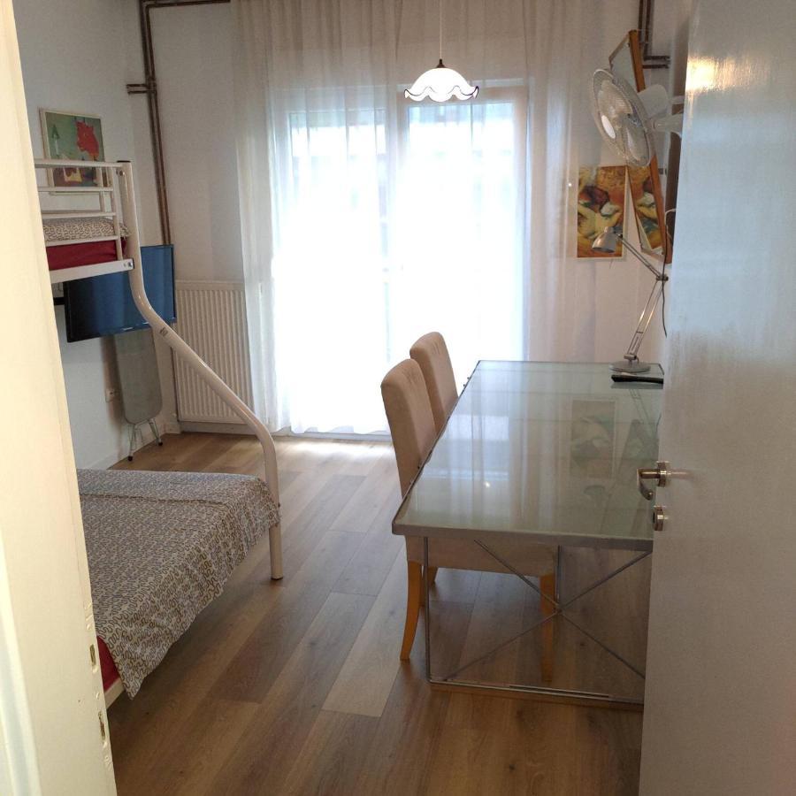 Promenade Apartment With Sea View Szaloniki Kültér fotó