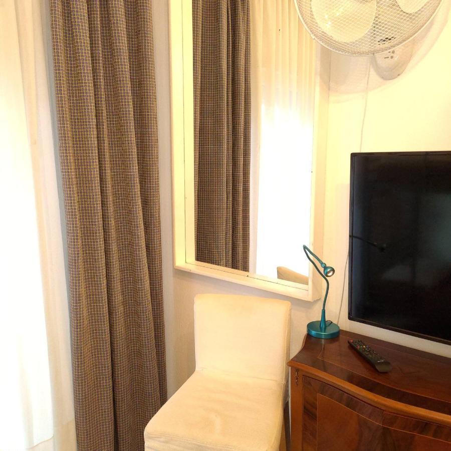 Promenade Apartment With Sea View Szaloniki Kültér fotó