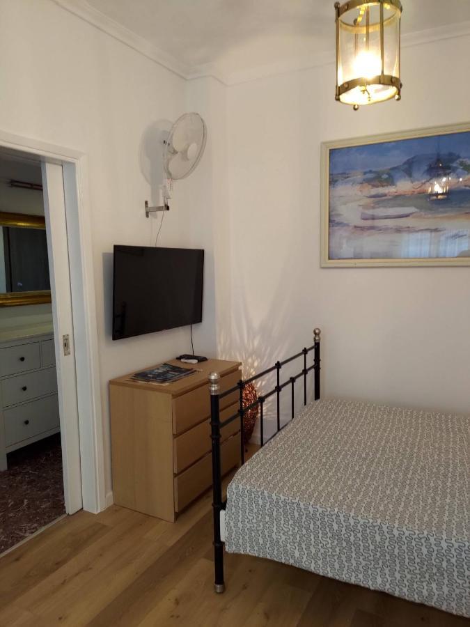 Promenade Apartment With Sea View Szaloniki Kültér fotó