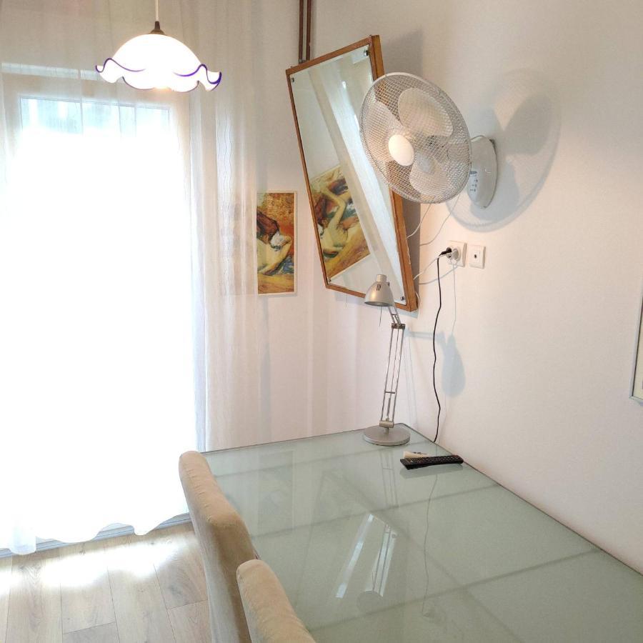 Promenade Apartment With Sea View Szaloniki Kültér fotó